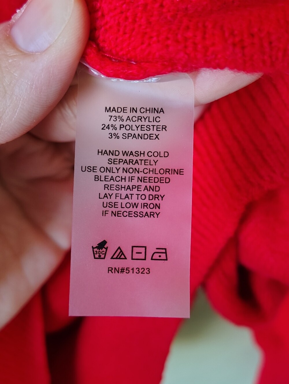☀️5/$25☀️ Vince Caputo Women's Size Small Soft Red Crewneck Sweater - Picture 6 of 6
